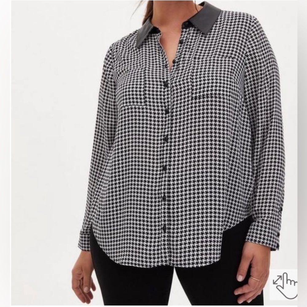 Torrid Black & White Houndstooth Georgette Faux Leather Collar Blouse - 3X